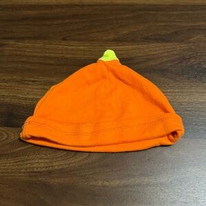 ✨3/$6✨ Baby boy Halloween pumpkin hat